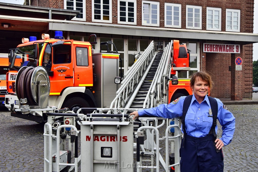 Feuerwehrfrau aus Indianapolis zu Besuch in Colonia 2016 P165.jpg - Miklos Laubert